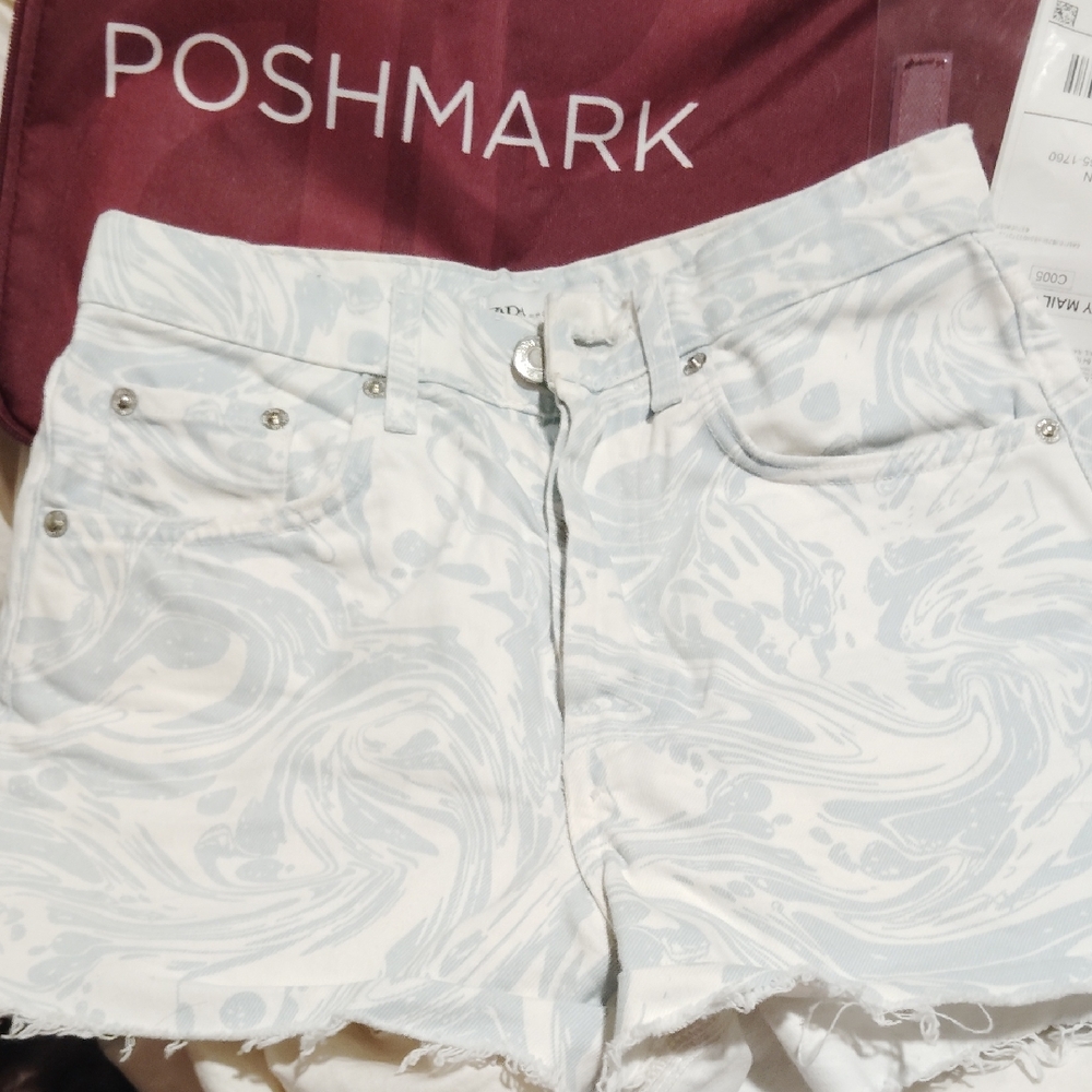 Zara Oceanside Cutoffs